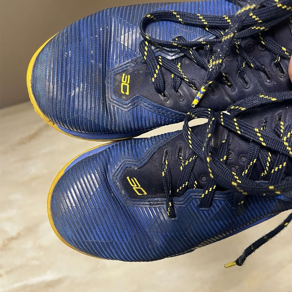 Under Armour "Dub Nation" Stephen Curry Basketball Shoes, Kids Size 3.5Y - Picture 10 of 10